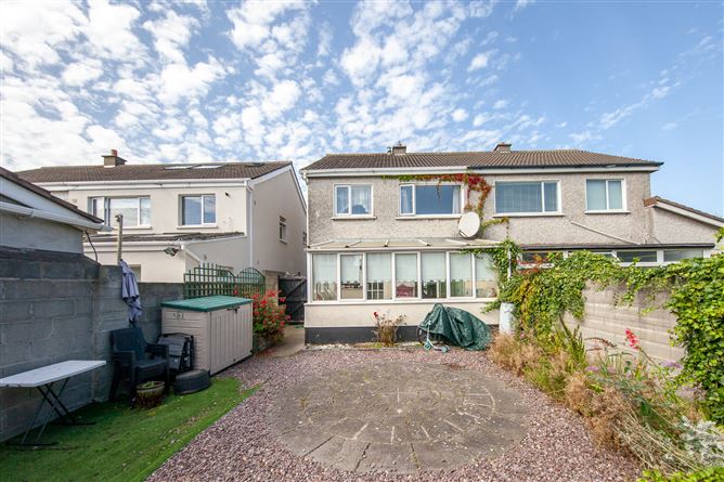 38 Whitethorn Rise, Artane,   Dublin 5