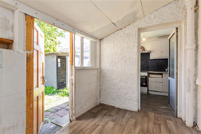 6 Comeragh Road, Drimnagh, Dublin 12