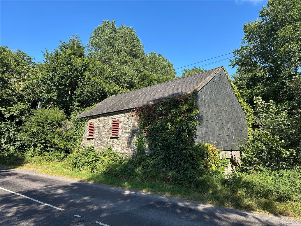 Hollybrook Mill, Bunalun, Skibbereen,   West Cork