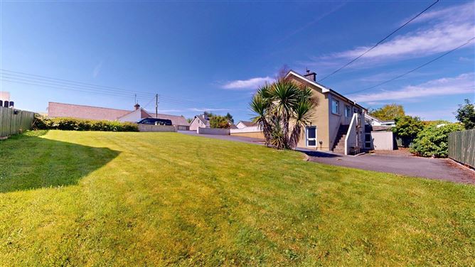 House, Apartment and Site, 86 Curragh, Castlebar, Co. Mayo