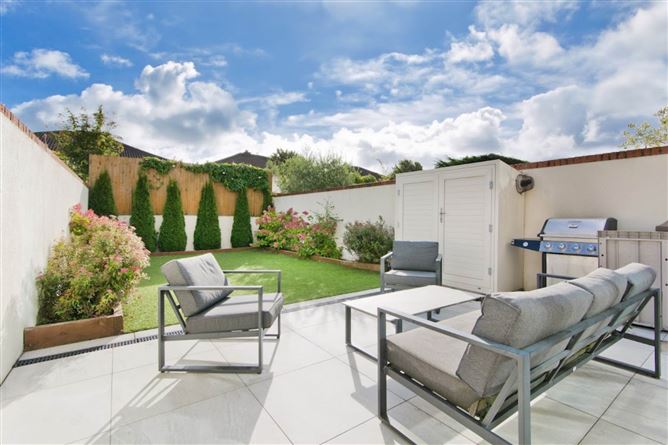 Photo 16 of 16 — 24 Castleknock Cross, Castleknock, Dublin 15
