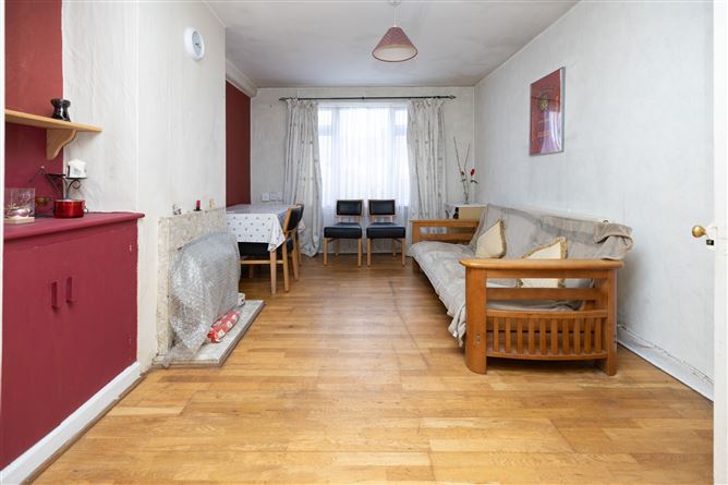 65 Walkinstown Park, Walkinstown, Dublin 12