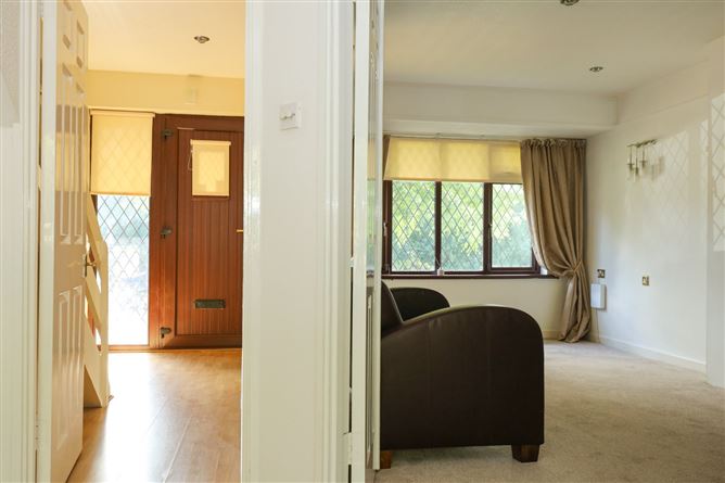 72 Mountain View, Crinken Glen, Shankill, Dublin 18