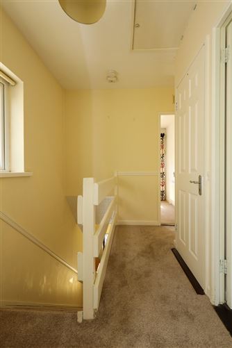 72 Mountain View, Crinken Glen, Shankill, Dublin 18