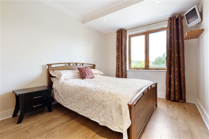 26 Hawthorn House, Farmleigh, Castleknock, Dublin 15