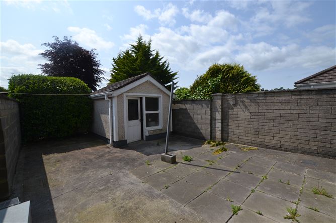 2 Woodbury, Gorey, Wexford