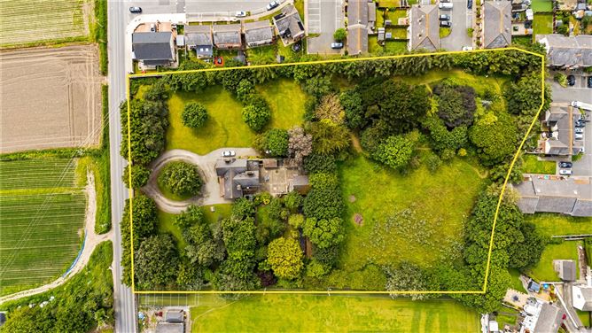 https://photos-a.propertyimages.ie/media/9/0/3/4941309/13646481-16c8-4eb7-803c-ba95b0d17196_l.jpg