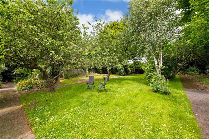 https://photos-a.propertyimages.ie/media/9/0/3/4941309/13646481-16c8-4eb7-803c-ba95b0d17196_l.jpg