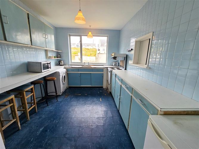 Annasieata, Dunlicky Road, Kilkee, Co. Clare
