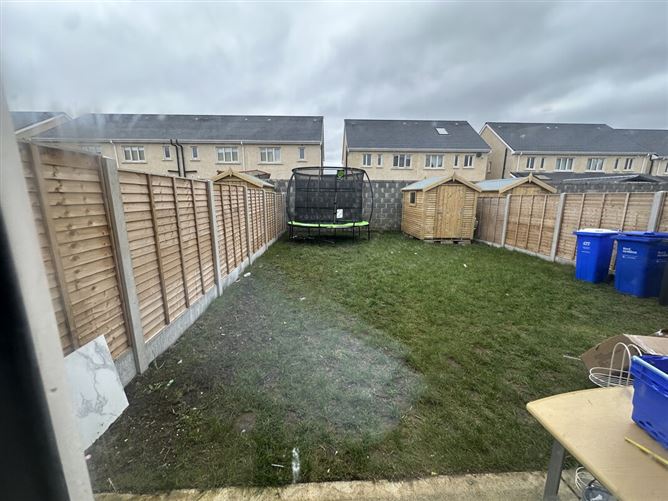 Single Room rent, Co. Kildare