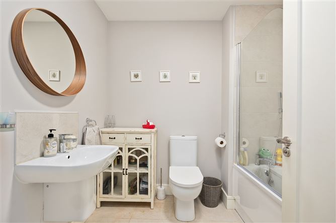 29 The Drive, Leixlip, Kildare