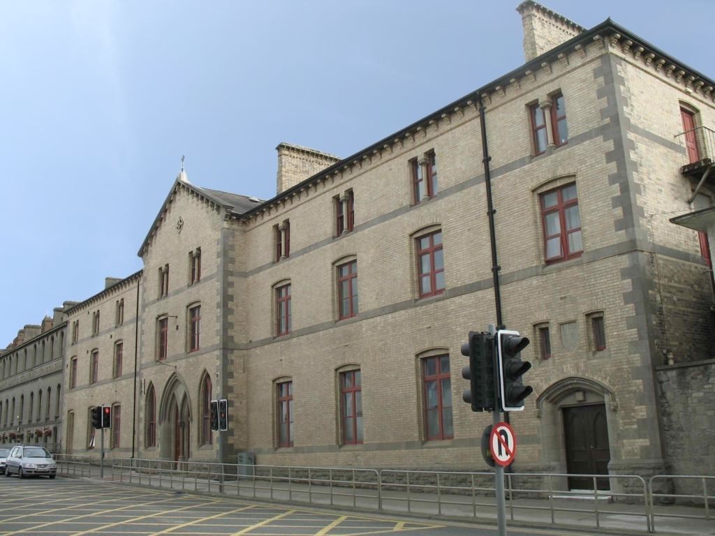 12 Priory Hall, Dublin Road, Drogheda, Co. Louth