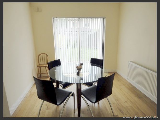 Oaktree Avenue, Castleknock,   Dublin 15