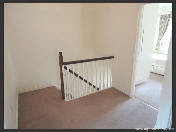 Oaktree Avenue, Castleknock,   Dublin 15