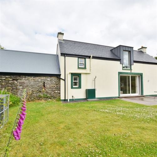 'Daisy Cottage', Cloghane, Kerry