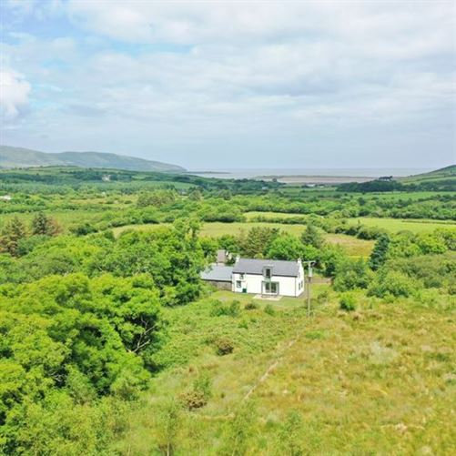 'Daisy Cottage', Cloghane, Kerry