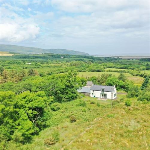 'Daisy Cottage', Cloghane, Kerry
