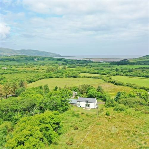 'Daisy Cottage', Cloghane, Kerry