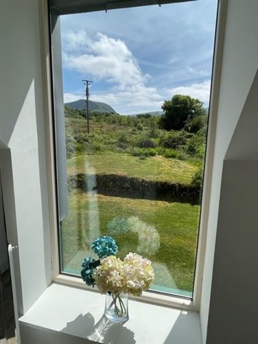 'Daisy Cottage', Cloghane, Kerry