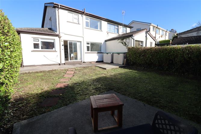 14 Seaview Avenue, Carrigaline, Cork