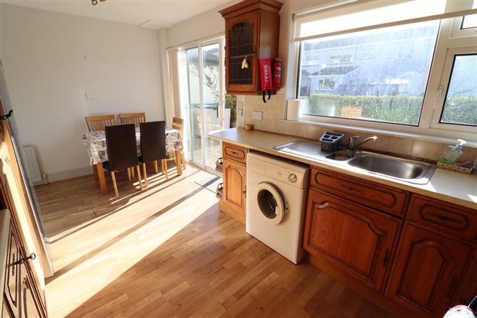 14 Seaview Avenue, Carrigaline, Cork
