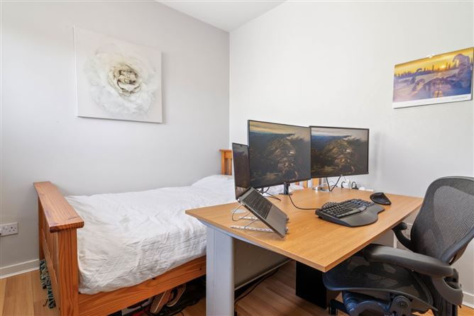 260 Fairbairn House, Bellevue, Islandbridge, Dublin 8