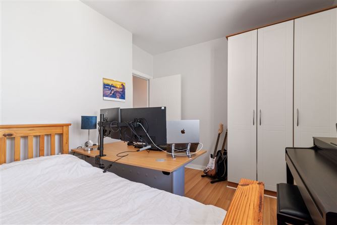 260 Fairbairn House, Bellevue, Islandbridge, Dublin 8