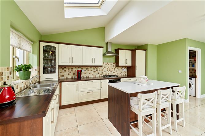 8 Coachyard Avenue, Coachyard Manor, Enfield, Co. Meath