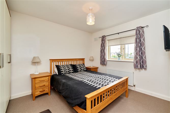 8 Coachyard Avenue, Coachyard Manor, Enfield, Co. Meath