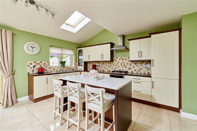 8 Coachyard Avenue, Coachyard Manor, Enfield, Co. Meath