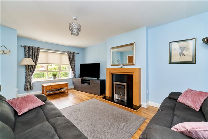 8 Coachyard Avenue, Coachyard Manor, Enfield, Co. Meath
