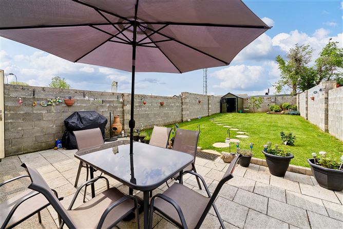 8 Coachyard Avenue, Coachyard Manor, Enfield, Co. Meath