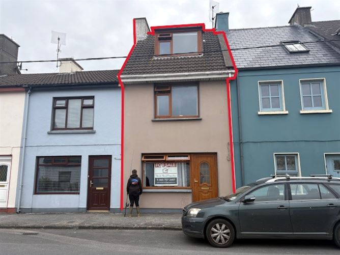 12 New Road, Ennistymon, Clare