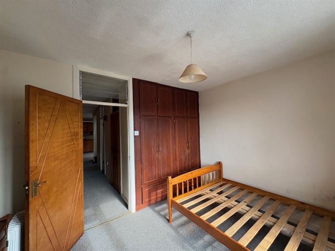 12 New Road, Ennistymon, Clare