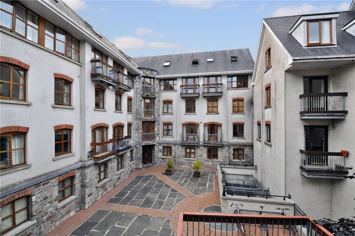 9 Kirwans Court, Kirwans Lane, Galway City