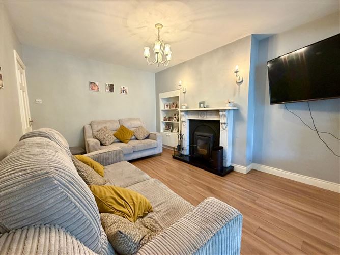 242 Glenwood, Dundalk, Louth