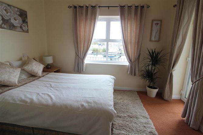 33 Inver Gael, Carrick-on-shannon, Roscommon