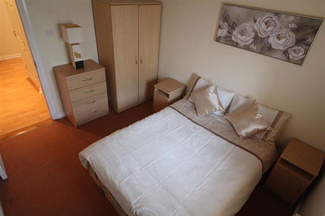 33 Inver Gael, Carrick-on-shannon, Roscommon