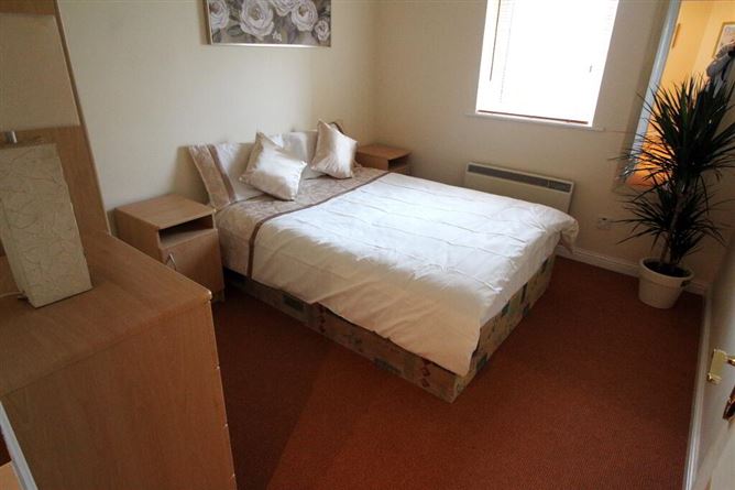 33 Inver Gael, Carrick-on-shannon, Roscommon