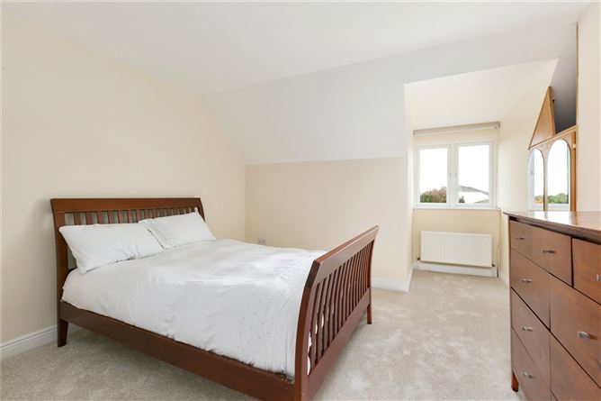 7 The Crescent, Straffan Wood, Maynooth, Co. Kildare