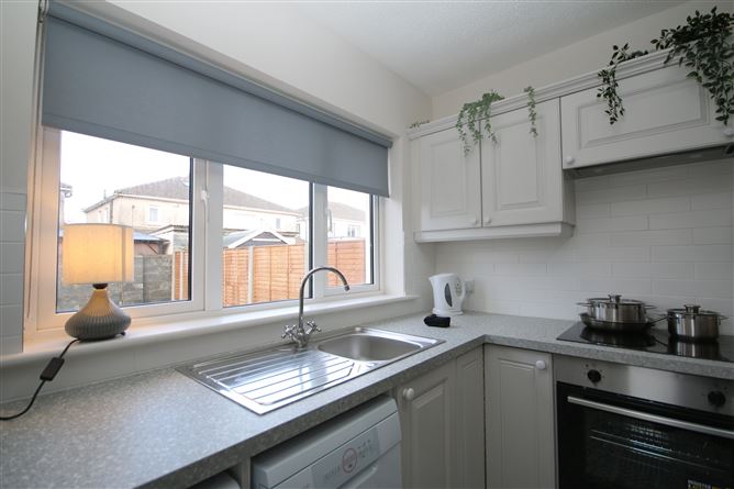 17 Woodland Park, Rush, County Dublin