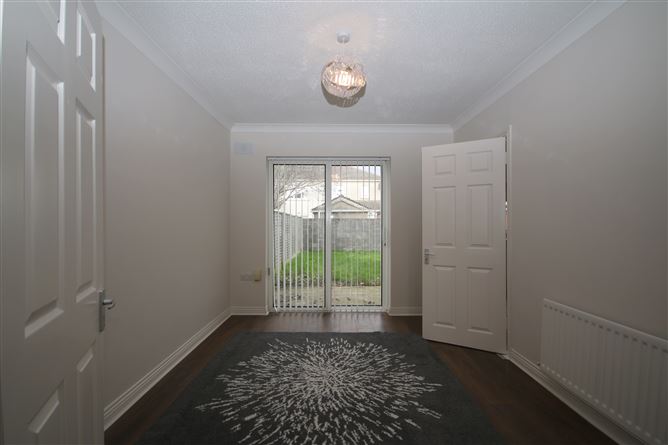 17 Woodland Park, Rush, County Dublin