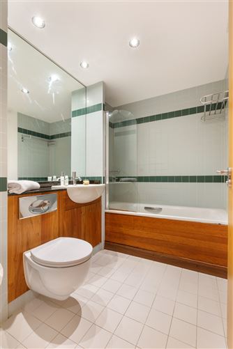 2 Hanover Riverside, Forbes Street, Grand Canal Dock, Dublin 2