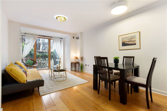 2 Hanover Riverside, Forbes Street, Grand Canal Dock, Dublin 2
