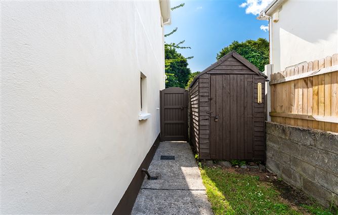 369 COLLINSWOOD, Collins Avenue, Dublin 9
