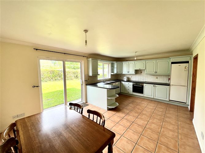 12 Castlemaine Bridge, Clogher, Tralee, Kerry