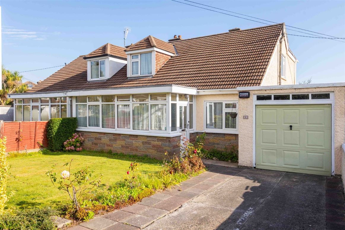 8 Ardagh Grove, Blackrock, Co. Dublin