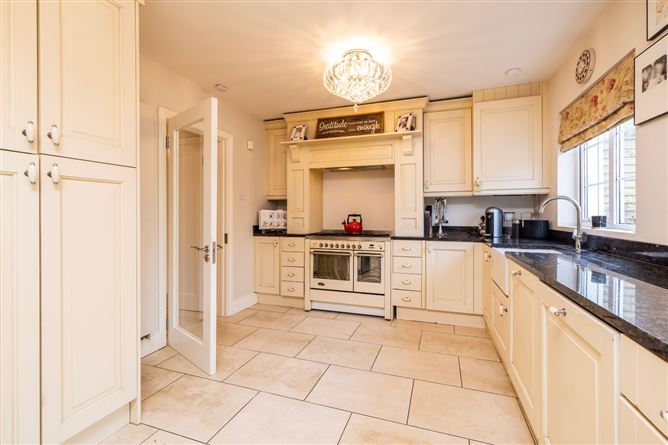 2 Sycamore Hill, The Square, Donabate, Co. Dublin