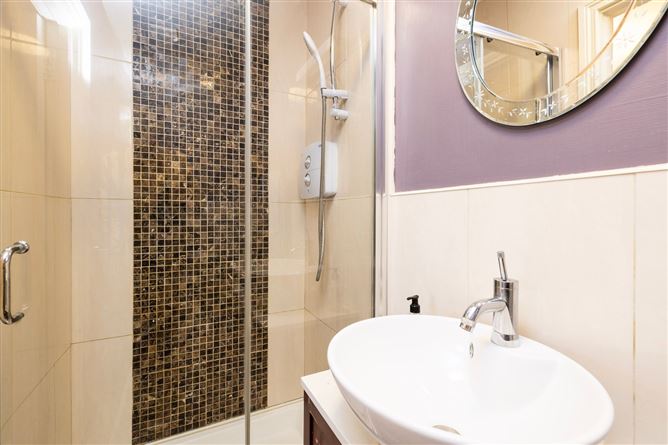 2 Sycamore Hill, The Square, Donabate, Co. Dublin