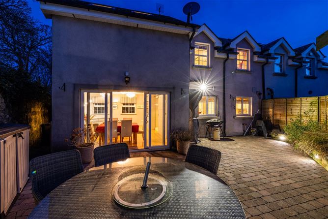 2 Sycamore Hill, The Square, Donabate, Co. Dublin